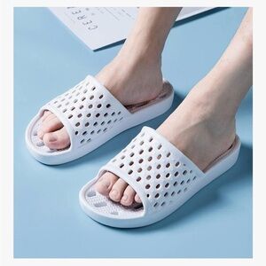 Ranberone Women Quick Drying Non Slip Shower Sandals with Holes. Size L